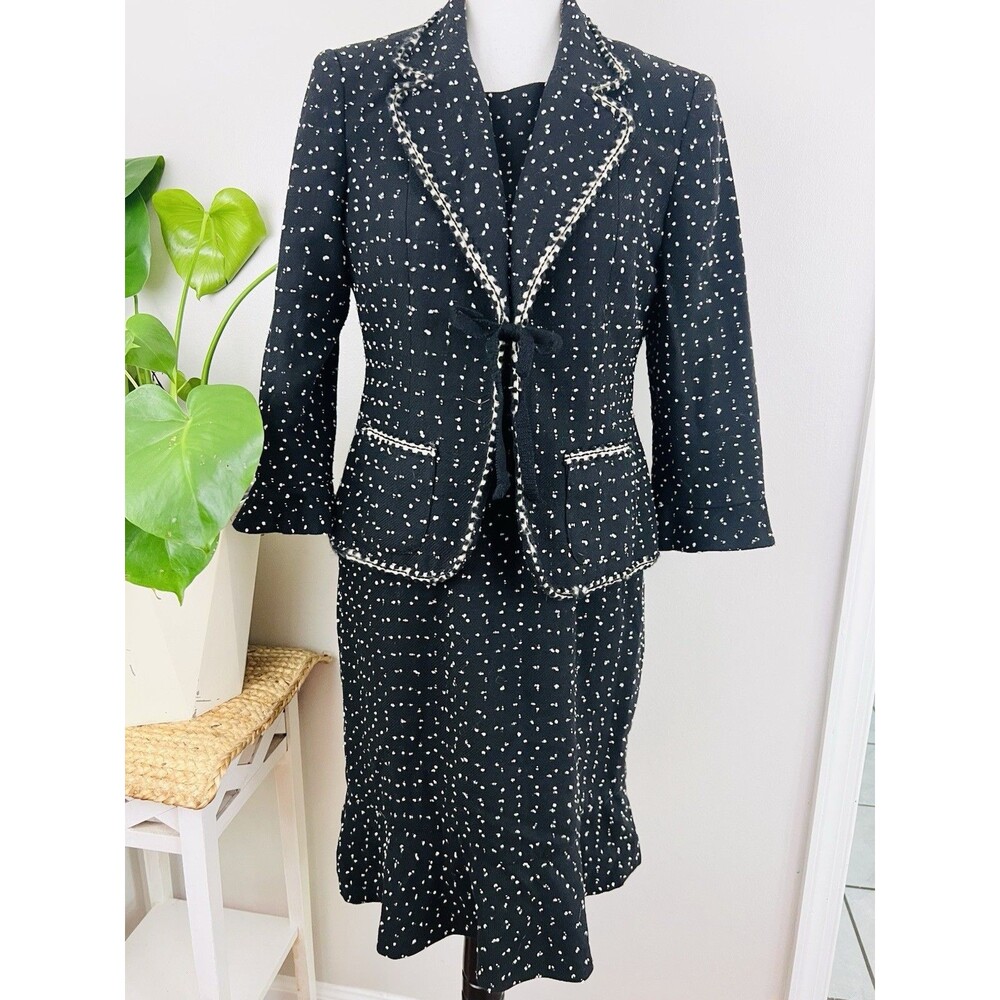 Talbots Petites 2 Pc Suit Set Size 10P Black Tweed Contrast Ruffle Dress Blazer